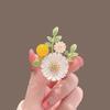 Women Brooch Bead Leaf Chrysanthemum Design Lapel Pin Non-Slip Buckle Scarf Badge Clothing Bags Accessories