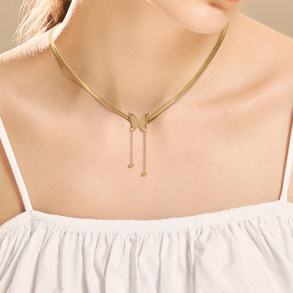 Small and Luxury Fashion Snake Bone Necklace Gold Titanium Steel Tassel Necklace Women's Stainless Steel Plated Frosted Butterfly Pendant