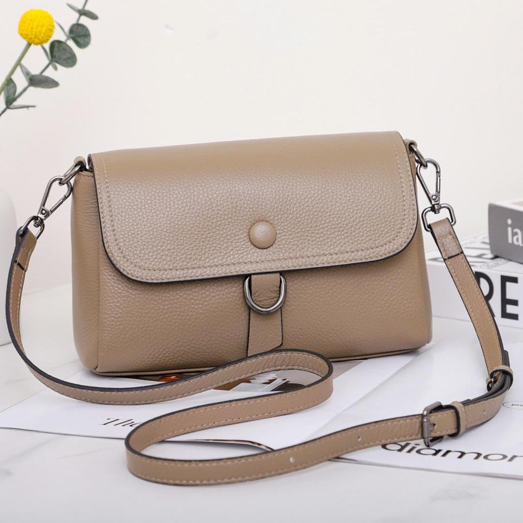 Women's Genuine Leather Crossbody Bag 2025 - Stylish Top Layer Cowhide Underarm Bag for Fashionable, Versatile Commuting.