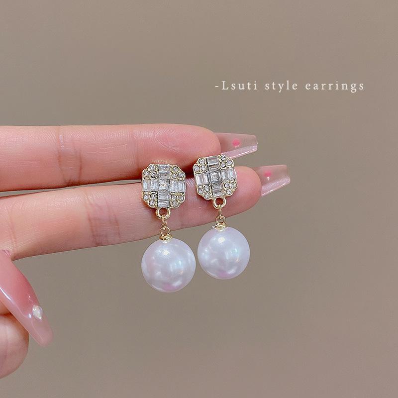 

925 Silver Needle Flash Diamond Square Pearl Earrings Women s Retro Earrings Annual Earrings
