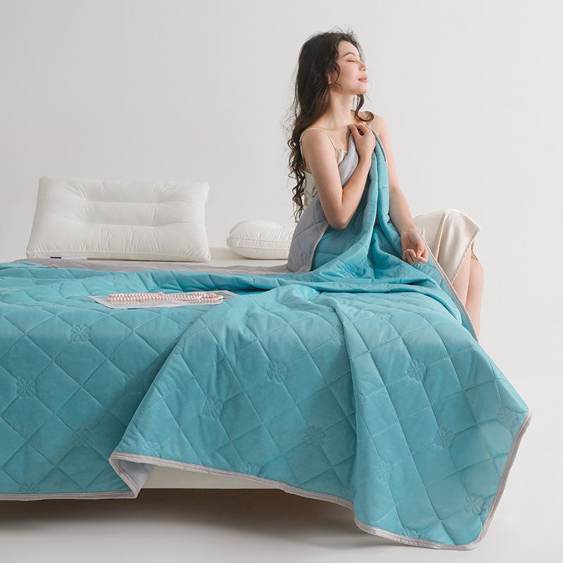 Ice Spring Cool Silk Summer Quilt 2025: Ultra-Soft, Air Conditioning Comfort, Hot Seller