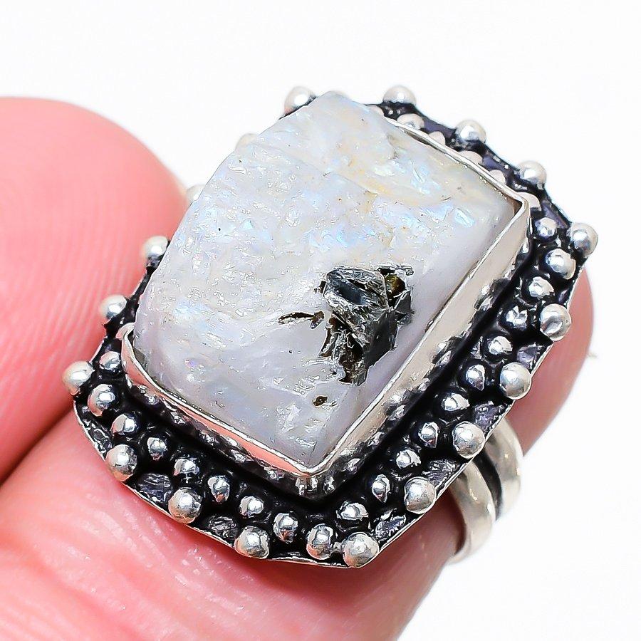 

Ювелирное кольцо из стерлингового серебра 925 пробы с лунным камнем, грубый драгоценный камень, размер 6 F3Y67