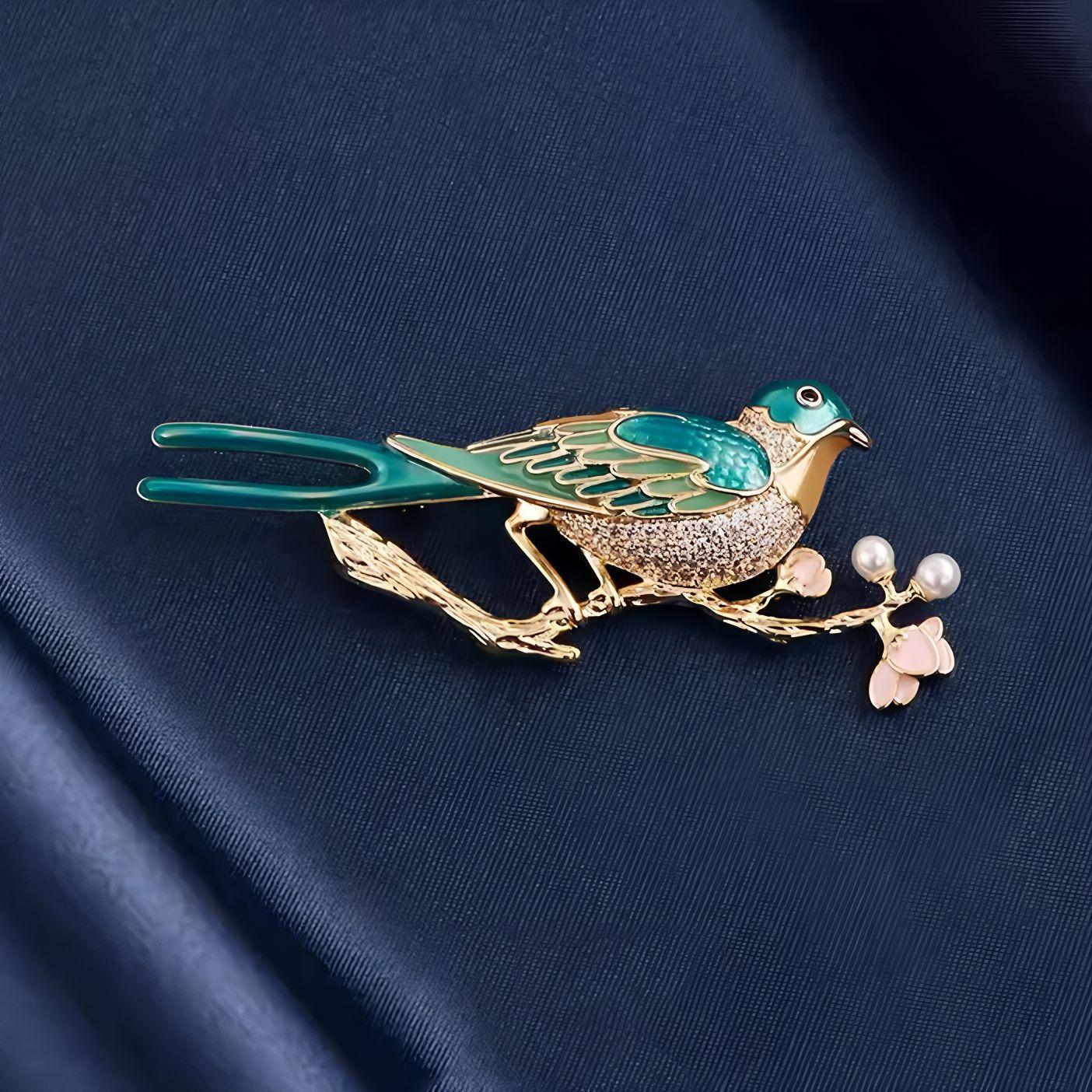 

Retro Magpie High-end Women s Fashion Enamel Animal Temperament Brooch 2*5CM