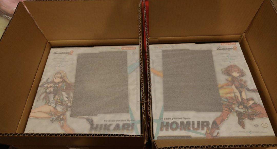 

[Б/У] Фигурки Хикари и Пайры из Xenoblade Chronicles 2