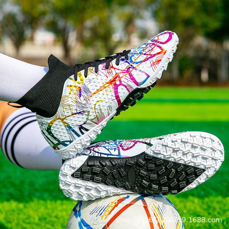 

Professional 2025 new football shoes men s long nails outdoor kicking shoes broken nails student sports training competition shoes 46