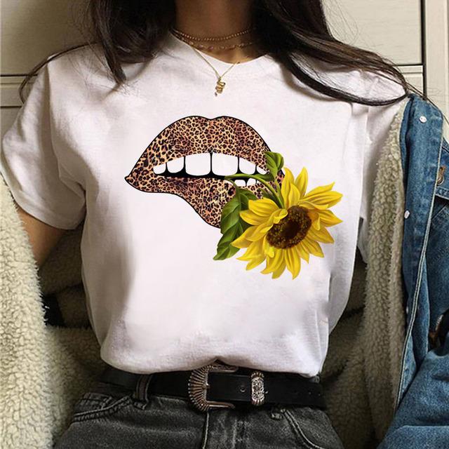 Fruit And Lips Print T Shirt New Fashion Women T Shirt Harajuku Tops Female Graphic Tee Ladies Cute Tee Shirt White Woman T-Shi