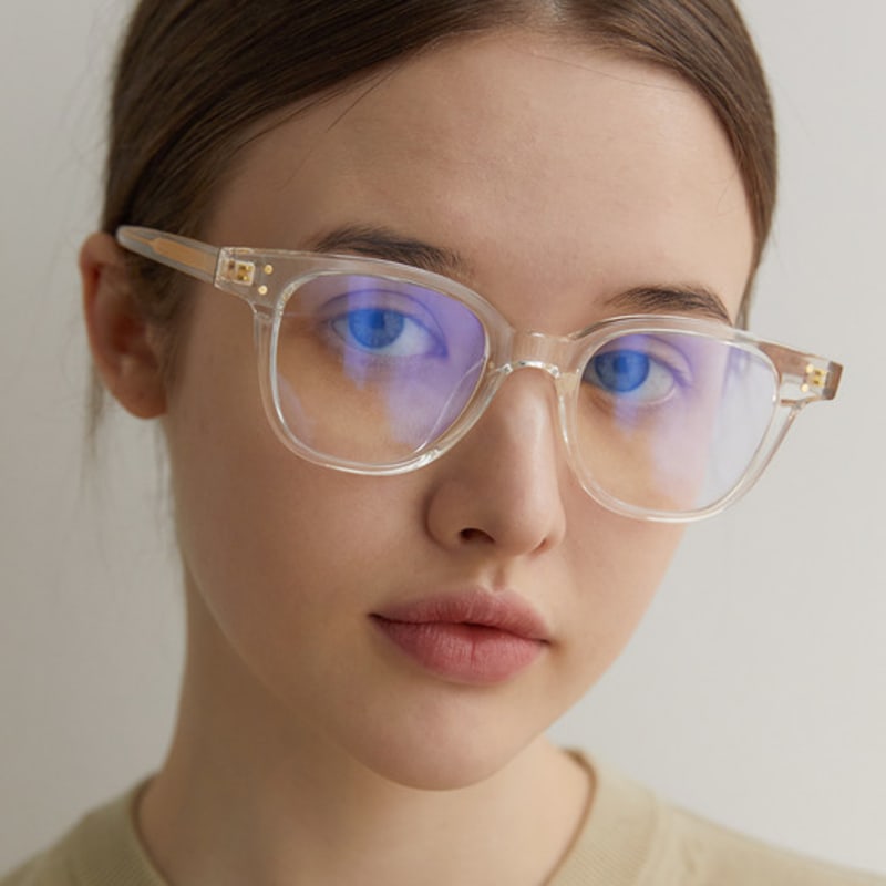 

One Brilliant Moxie-OB288-Crystal FREE