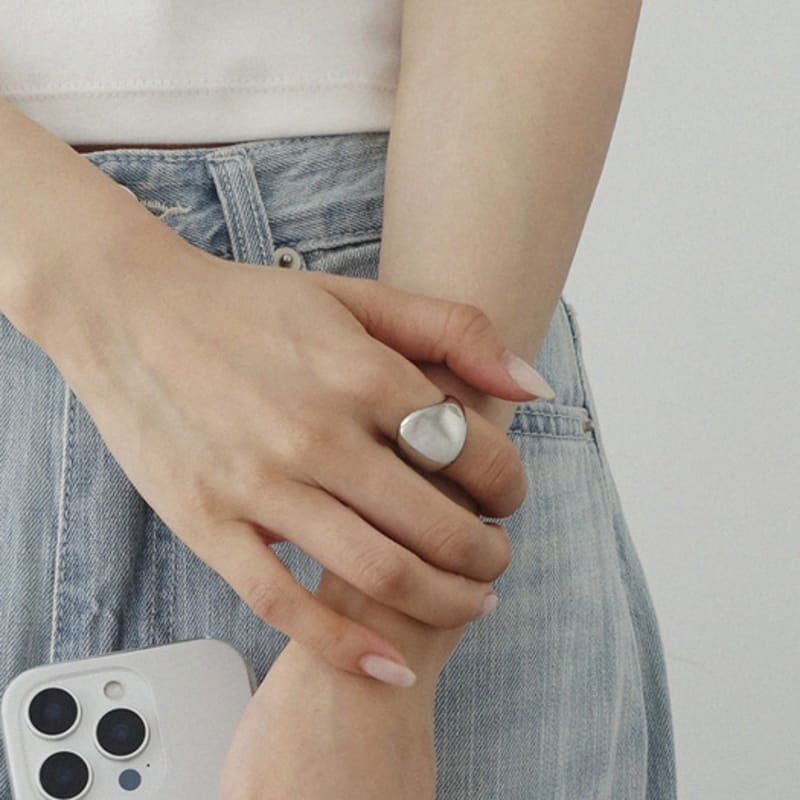 PONY PRESS CLUB Big Love Ring