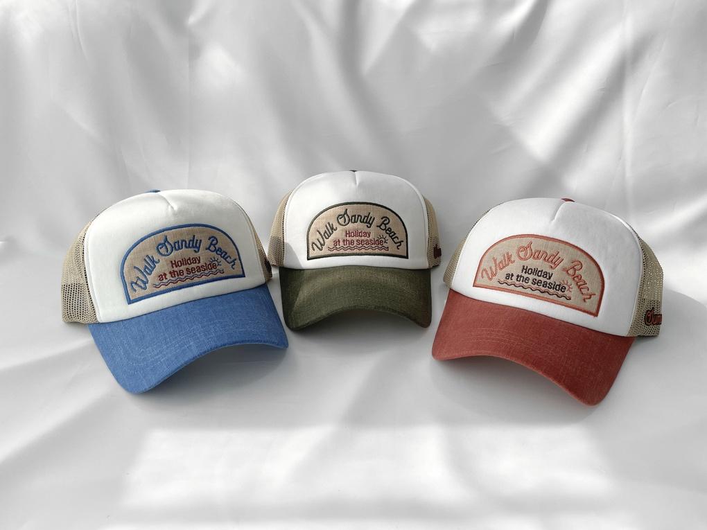 Women's Unisex Holiday Mesh Cap Ball Cap Basic