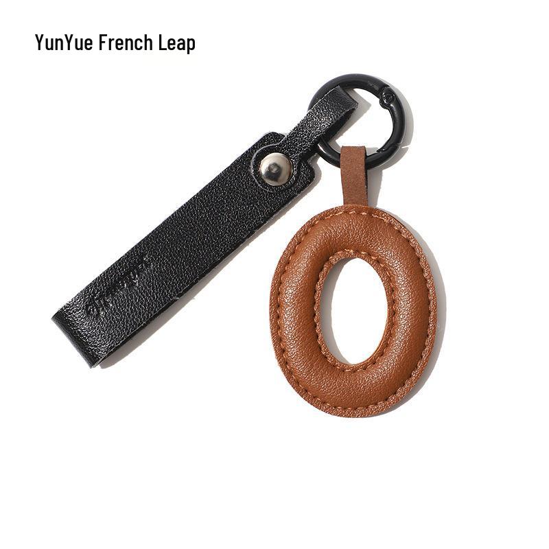 

Luxury 26-Letter Keychain: Premium Leather English Bag Charm