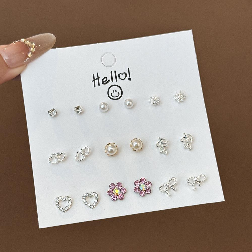 Korean Version of Niche One-week Stud Earrings Set Ins Cute and Small Alloy Electroplating Temperament Point Diamond Earrings