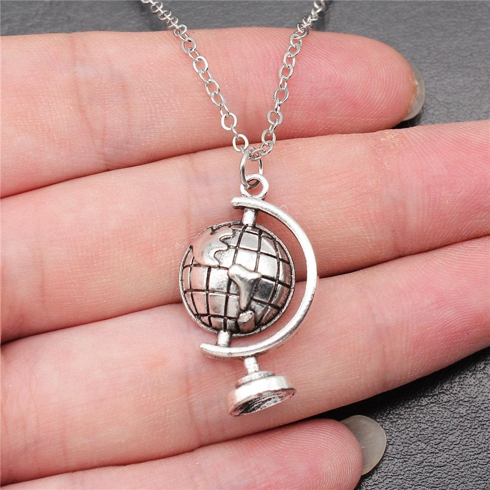 Halskette am Hals 43cm Kette Raumfahrt Reise Kinderschmuck Materialien QN066