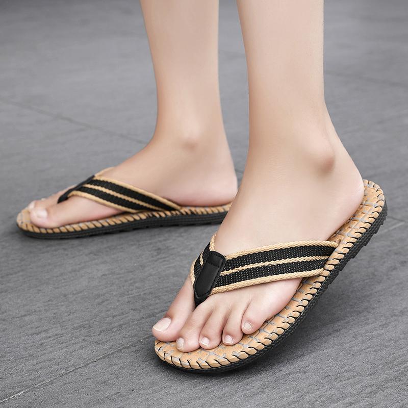 Fashion Stylish summer shoes Men's Sandals Casual wading flats Soft and comfortable outdoor beach flip-flops non-slip bathroom shoes