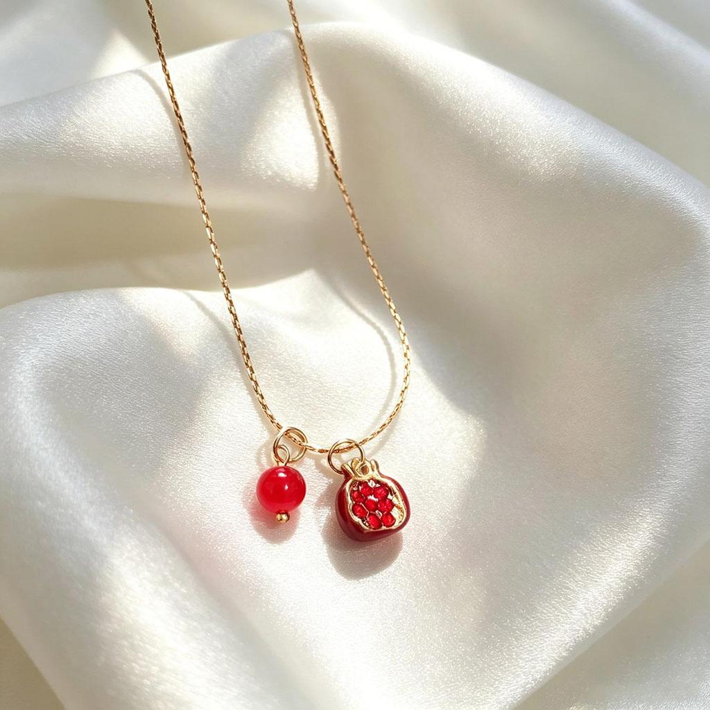 Red Pomegranate Necklace for Women, Gentle Atmosphere Collarbone Chain, Vintage Simple Versatile Daily Wear Necklace Accessory
