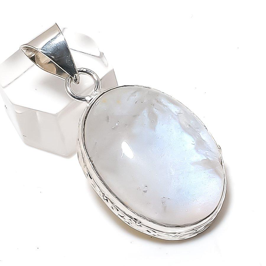

Moonstone Gemstone Handmade 925 Sterling Silver Jewelry Pendant 1.81 S8T49