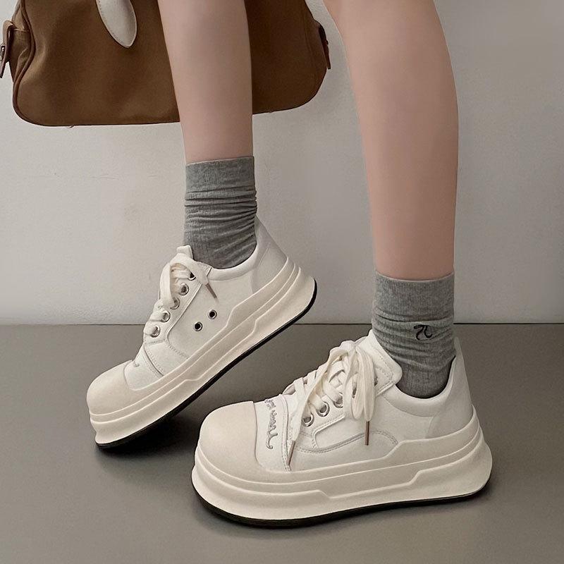Ugly cute height increase Mickey black and white big head shoes women's spring and autumn new versatile casual sports platform bread shoes