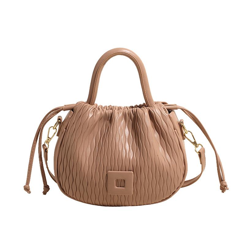 Сумка-ведро в стиле ретро — фото 6