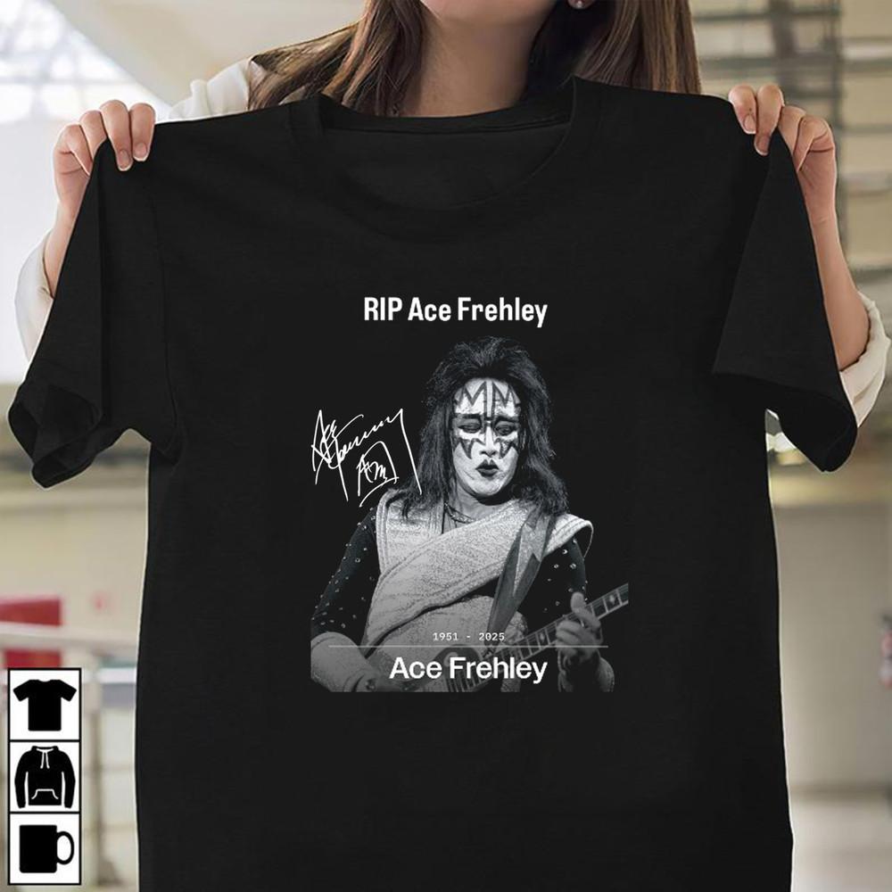 Classic SINGER Ace Frehley Gift For Fans SIGNATURE T SHIRT GIRL Unisex T-Shirt XL