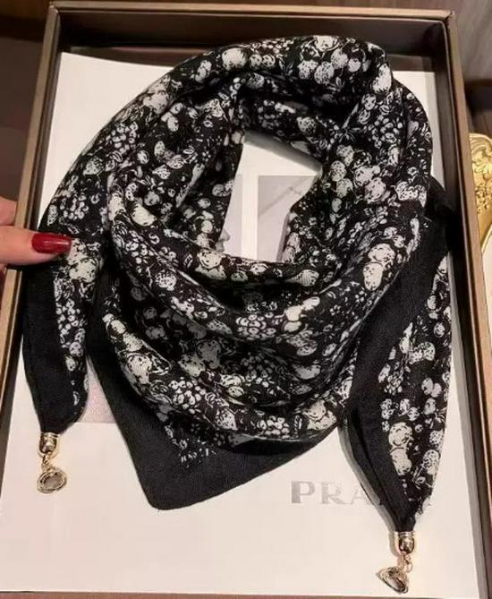 

Скидка для новичков: Модный треугольный шарф 2025 с магнитной застежкой - Теплый шелковый утеплитель для шеи на осень/зиму