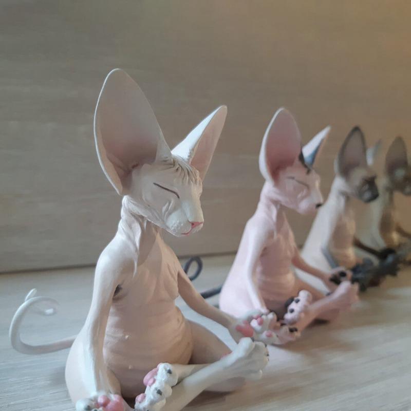 Hairless Cat Meditation and Practice Resin Ornaments Simulated Cat Courtyard Design Home Decoration and Renovation