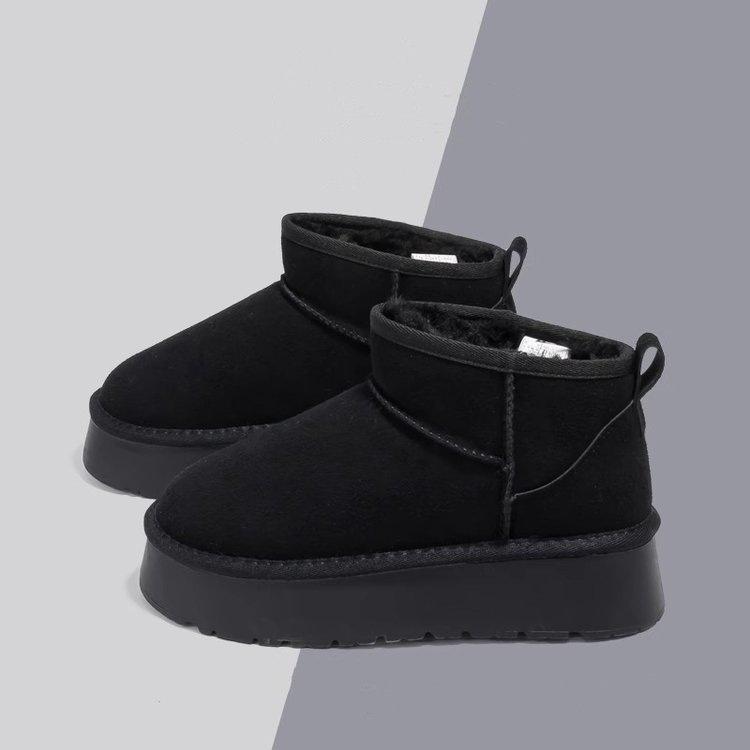 Autumn and winter heightening thick-soled snow boots new thickened velvet shoes non-slip warm short boots cotton shoes