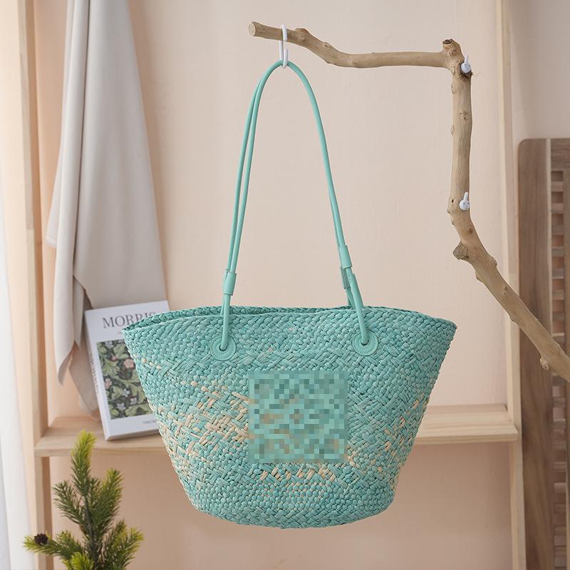 

Simple style and fashionable Luo family single shoulder bag leather handle underarm bag casual woven women s bag travel versatile beach bag Small, bottom length 34, height 20, width 13. светло-синий