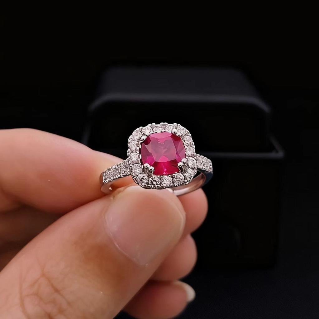 Deluxe Simulated Natural Emerald Ruby Square Bag Ring Women'S Light Luxury High-Texture High-Carbon Diamond Ring