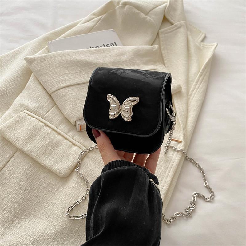 

Trendy Mini Saddle Bag For Women Stylish Casual Summer Shoulder Purse With Butterfly Chain чорний