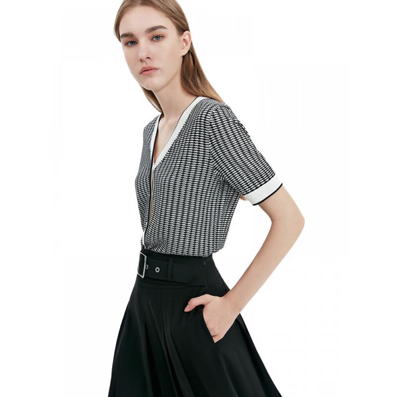 ELLASSAY Women's Spring/Summer V-Neck Knit Top