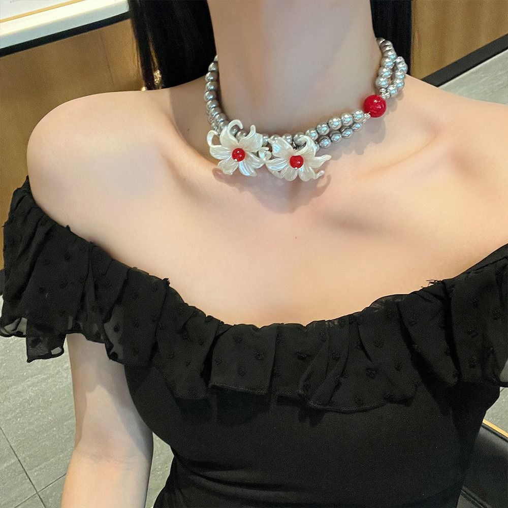 Elegant Pearl Beaded Necklace Vintage Sweet Choker French Style Iris Flower Necklace  Beach