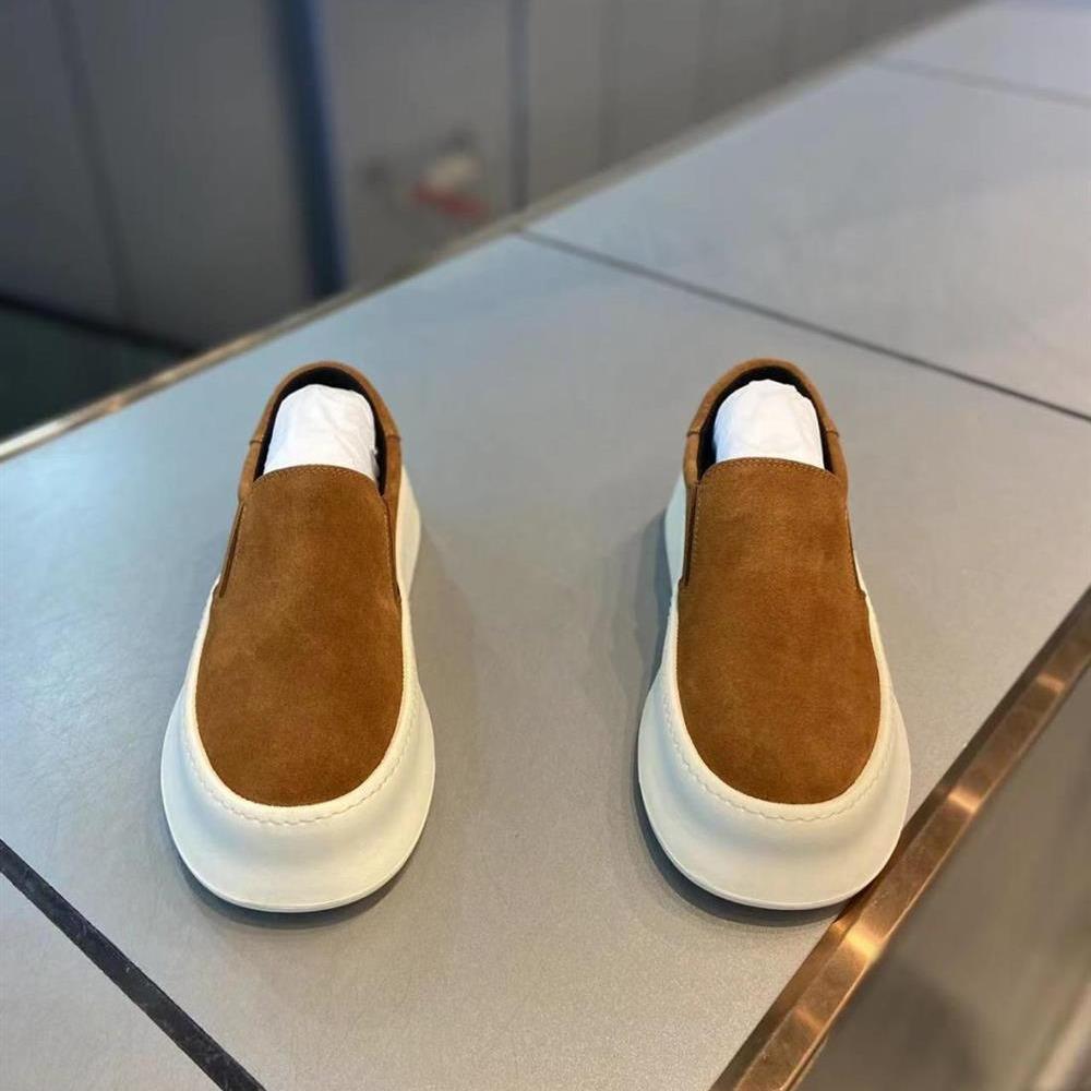 Spring and summer new soft-soled lazy shoes anti-fur casual shoes