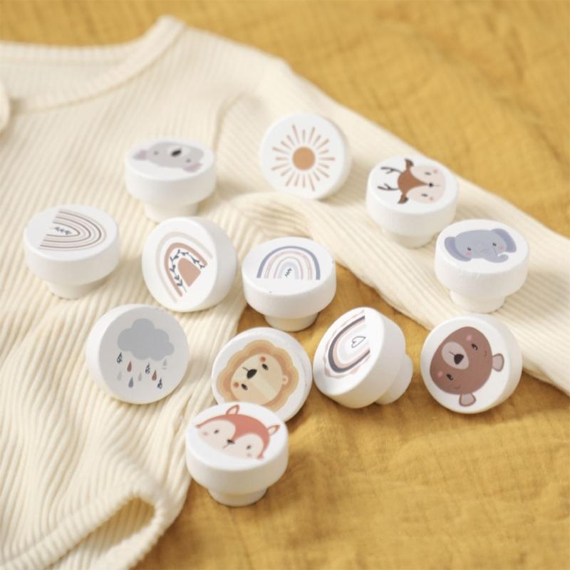 Attractive Animal Shape Round Wooden Drawer Handle Multifunctional Cabinet Pull