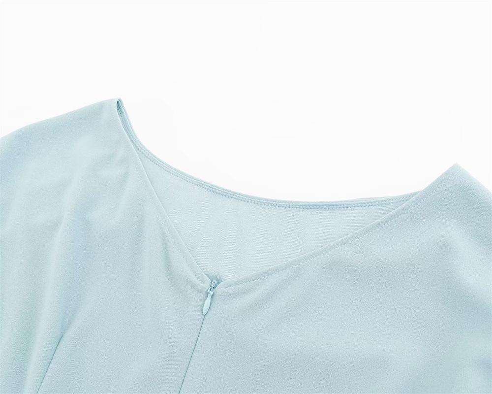 Elegant Waist-Cinched Sleeveless Dress: Stylish, Slimming, and Chic Long Skirt for Women