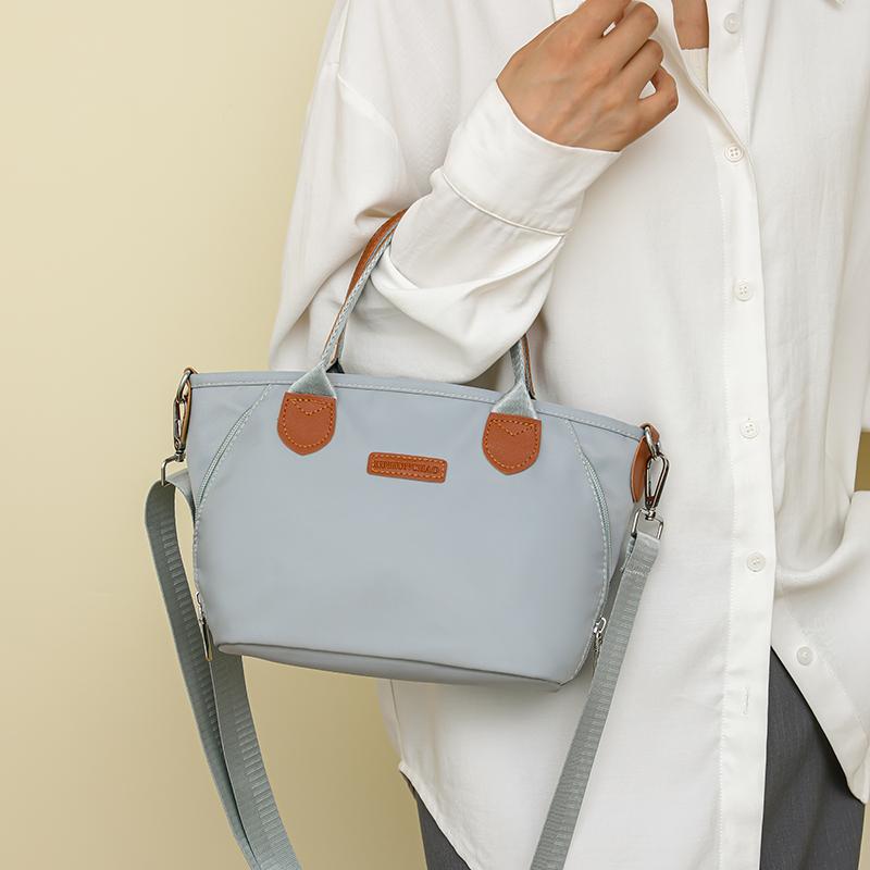 Women's Shoulder Bag Portable Crossbody Bag Nylon Cloth Bag Mother Bag