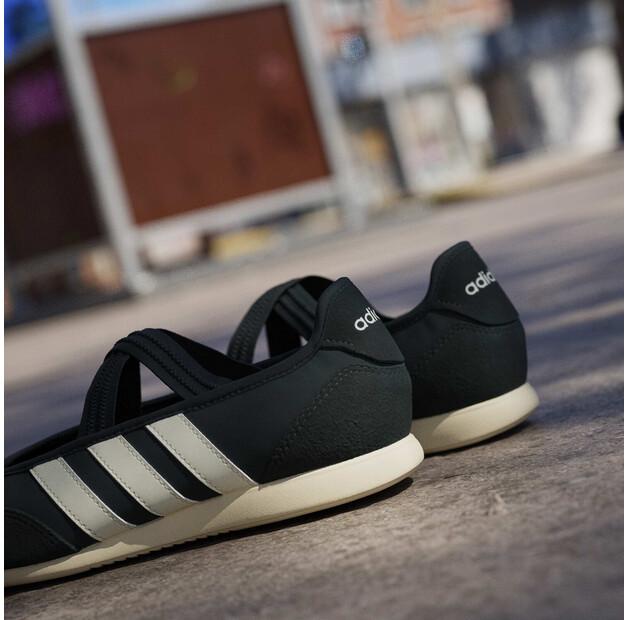 Кроссовки Adidas BARREDA Mary Jane
