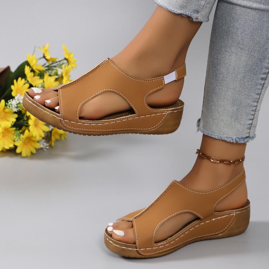 Casual Plus-size Wedge Sandals Women 2025 Summer Sandals New Platform Wedge Fish Mouth Sandals Lightweight Retro Shoes