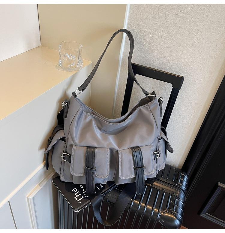 

Korean Version Large Capacity Bag Summer New Fashionable Nylon Shoulder Crossbody Bag Casual Commuting Tote Bag сірий колір