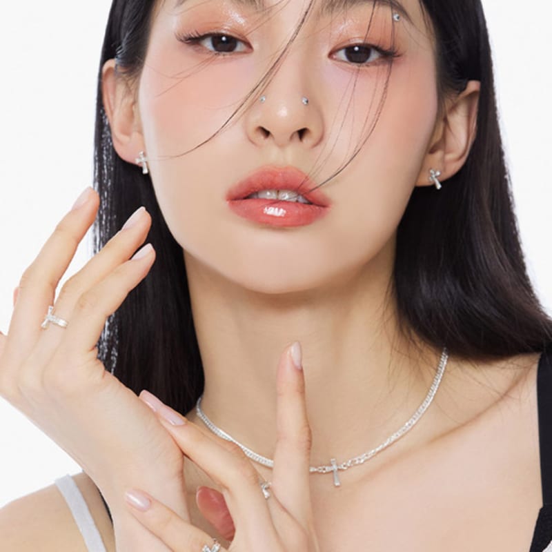 NIMBUS SHINE CROSS SLIM RING