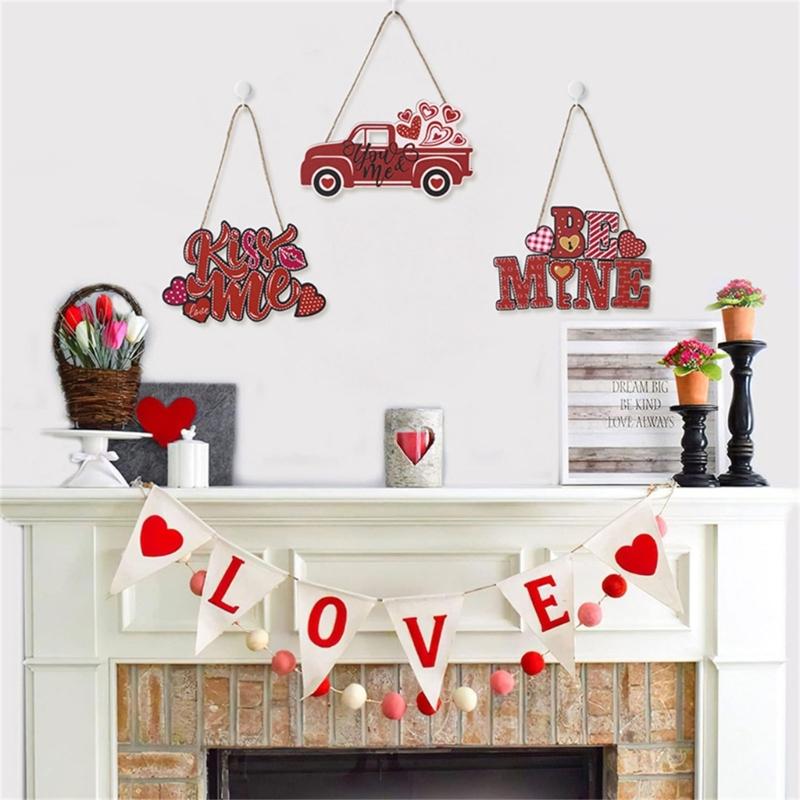 Love Themed Door Sign Pendant Pink Sign Love Valentine's Day Ornaments Heart Pendant Love Be Mine Sign