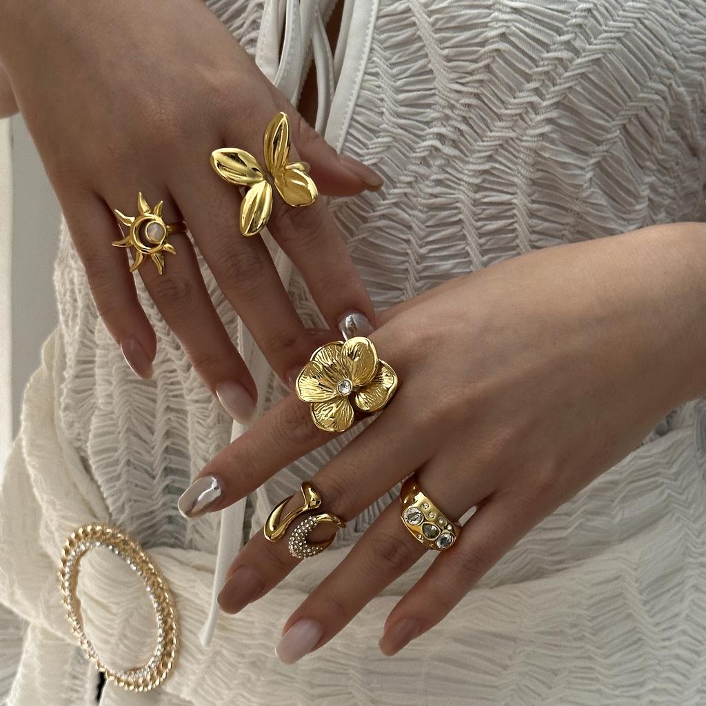Stainless Steel Gold Plated Vintage Rings For Women Boho Sun Butterfly Flower Crystal Zircon Geometric Finger Ring Party Jewelry