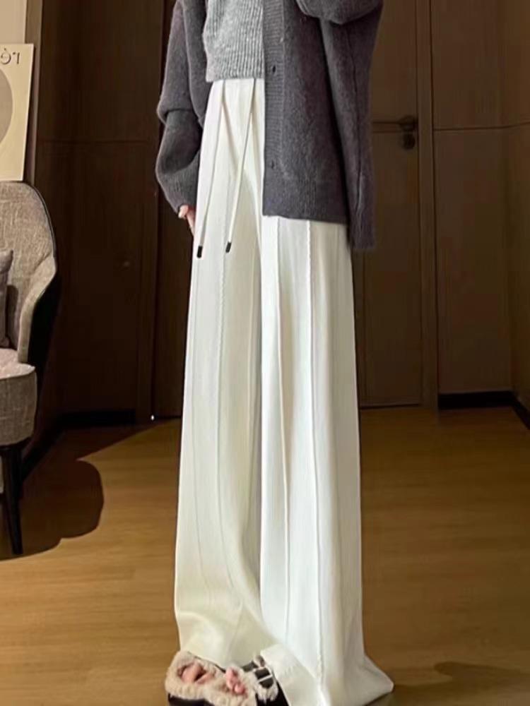 Dámské bílé kalhoty s vysokým pasem a širokými nohavicemi - Slim-fit, volné a zateplené pro podzim a zimu