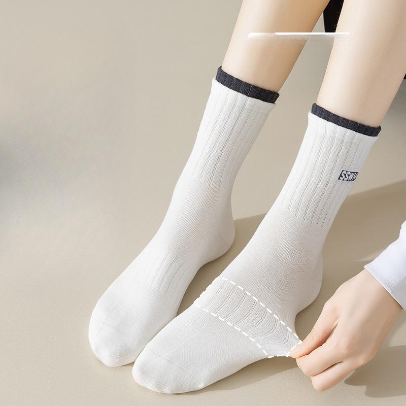 White Socks for Women, Spring and Autumn Mid-calf Socks, Cotton Socks, Odor-proof and Breathable, Summer Thin Sports Socks, Boneless Socks, Long Calf