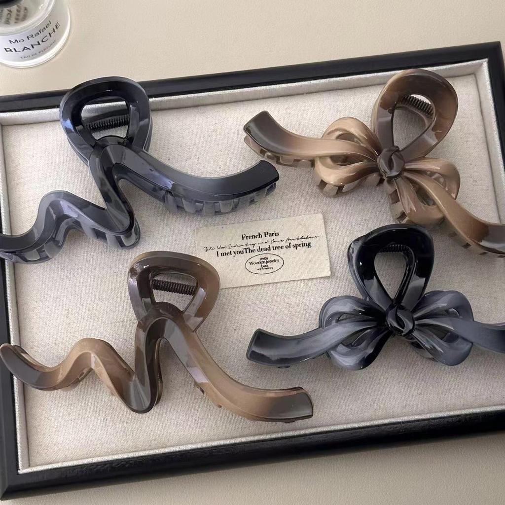 Gradient Color Bow Line Claw Clip for Women's Hair Bun - Large Size Shark Clip Hair Accessory