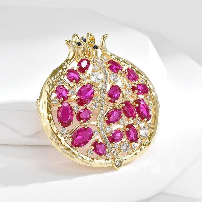 Metal Badge Creative Brooch