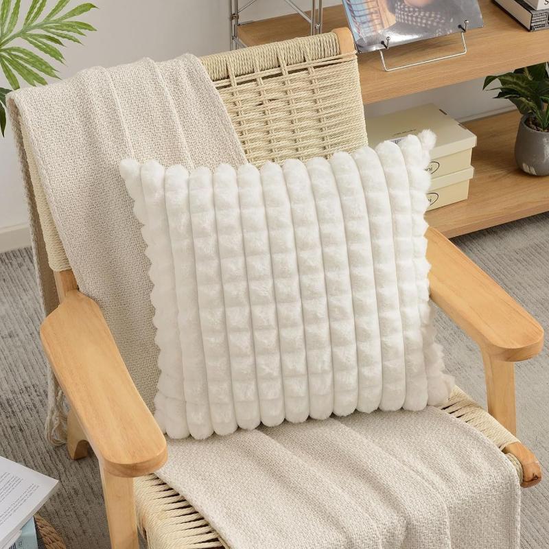 Winter New Imitation Rabbit Fur Pillow Cover Solid Color Grid Splicing Jacquard Plush Square Cushion Cover White Soft Pillowcase