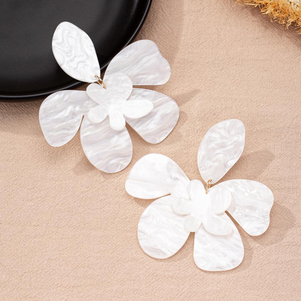 Acrylic Large Flower Earrings Personalized Resort Style Acetic Acid Plate Floral Earrings Earrings