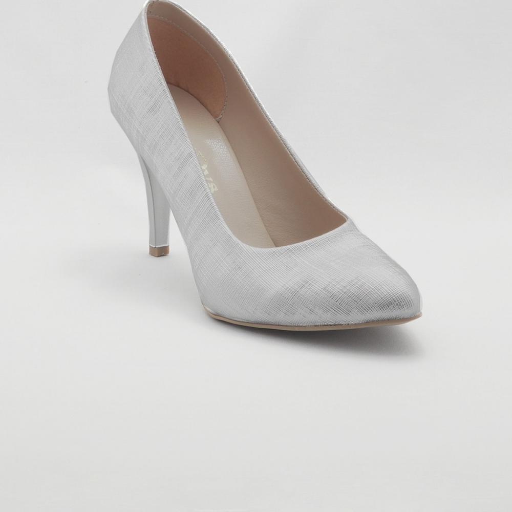 

Женские черные замшевые туфли на каблуке под зебру