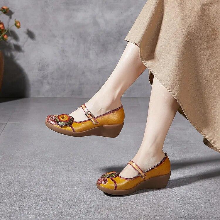Johnature Vintage Květinové klíny Sandály Ručně vyráběné pravé kůže v etnickém stylu Pohodlné dámské boty