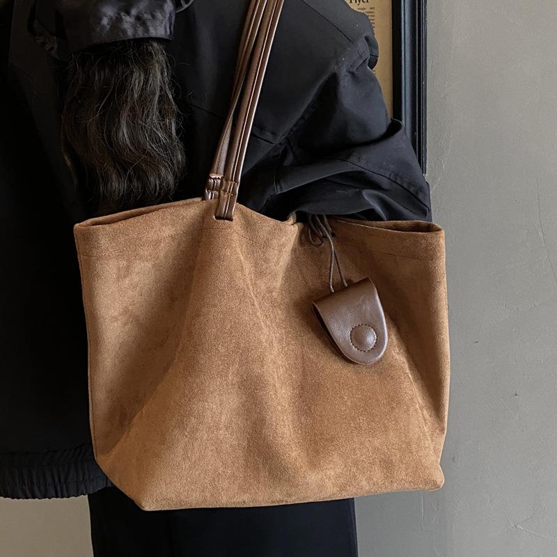 Autumn and Winter Simple Retro Suede Versatile Underarm Bag Women's 2025 New Handbag Commuter Shoulder Bag
