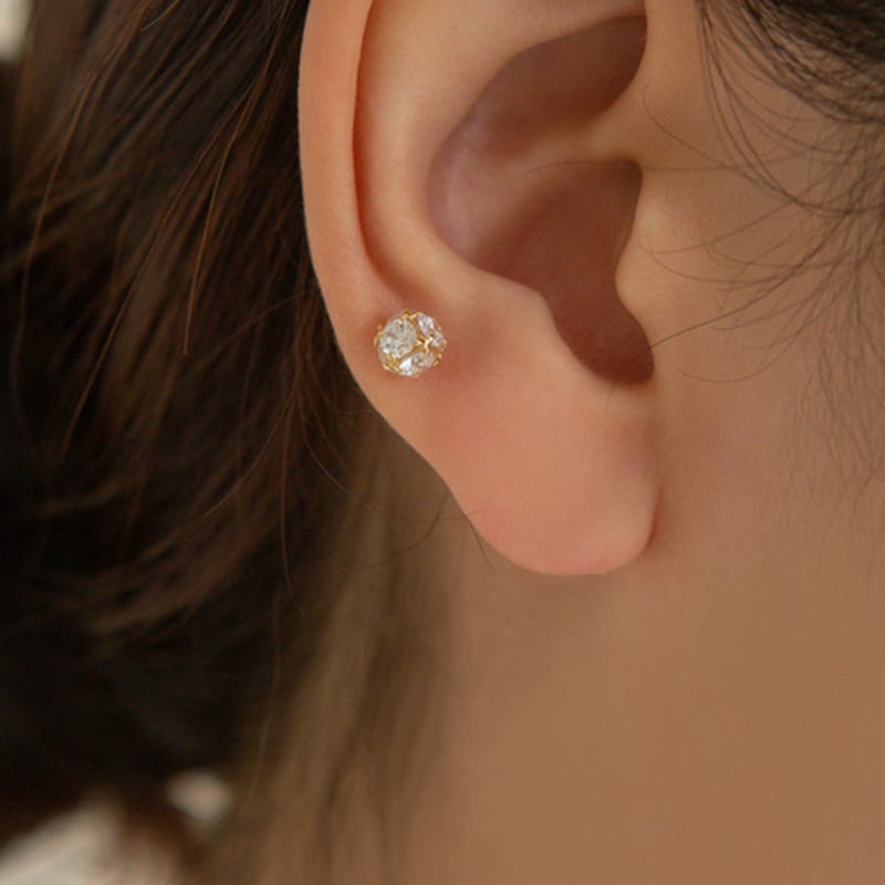 LUNNE 14k Cube Ball Cubic Piercing (1mm thick) (14k gold) c06